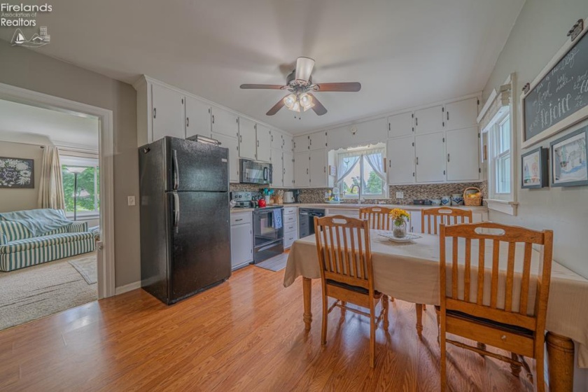 541 Fourth Street, Fremont, 43420, 2 Bedrooms Bedrooms, ,2 BathroomsBathrooms,Residential,For Sale,Fourth,20261921