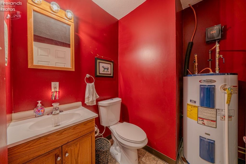 541 Fourth Street, Fremont, 43420, 2 Bedrooms Bedrooms, ,2 BathroomsBathrooms,Residential,For Sale,Fourth,20261921