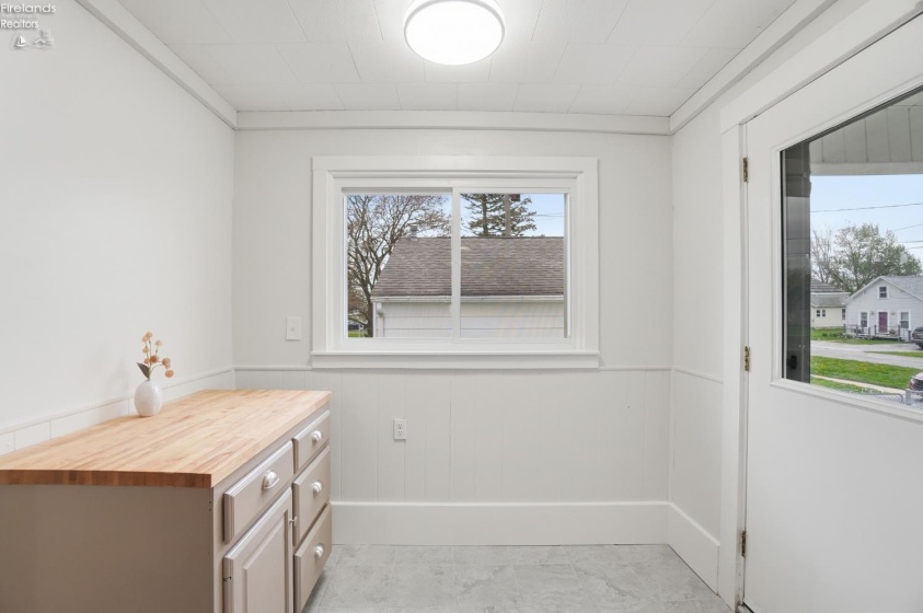 20390 Locust Street, Weston, 43569, 4 Bedrooms Bedrooms, ,2 BathroomsBathrooms,Residential,For Sale,Locust,20261326