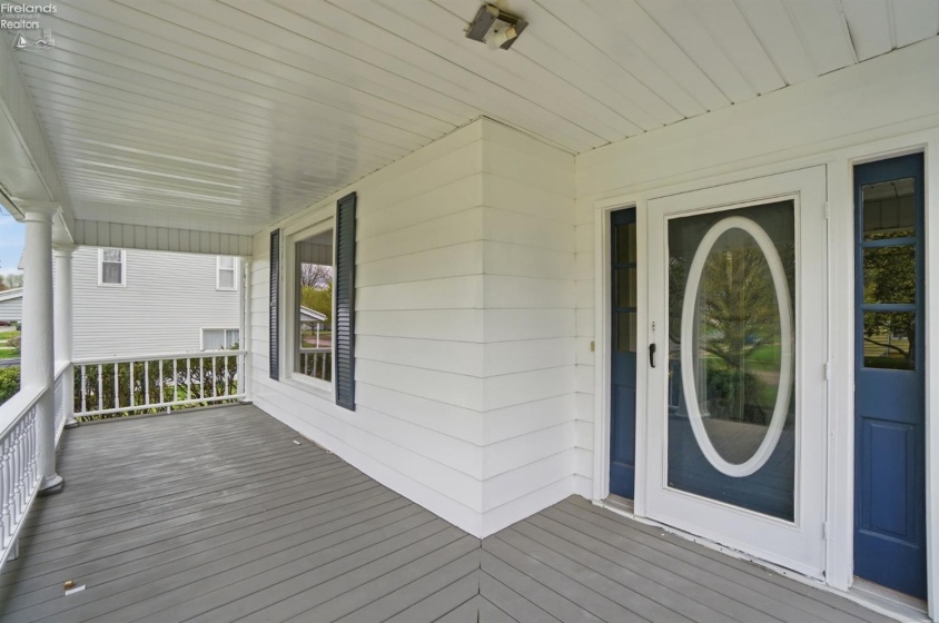 20390 Locust Street, Weston, 43569, 4 Bedrooms Bedrooms, ,2 BathroomsBathrooms,Residential,For Sale,Locust,20261326
