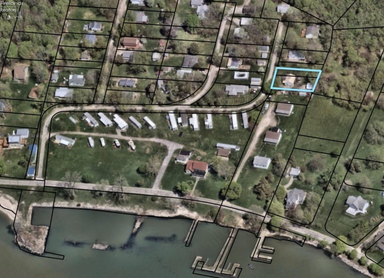 136 Sunset Drive, Kelleys Island, 43438, 2 Bedrooms Bedrooms, ,1 BathroomBathrooms,Residential,For Sale,Sunset Drive,20261939