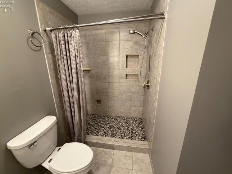 5508 McCartney Road, Sandusky, 44870, 3 Bedrooms Bedrooms, ,2 BathroomsBathrooms,Residential,For Sale,McCartney,20261941
