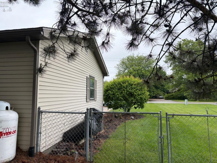 5508 McCartney Road, Sandusky, 44870, 3 Bedrooms Bedrooms, ,2 BathroomsBathrooms,Residential,For Sale,McCartney,20261941