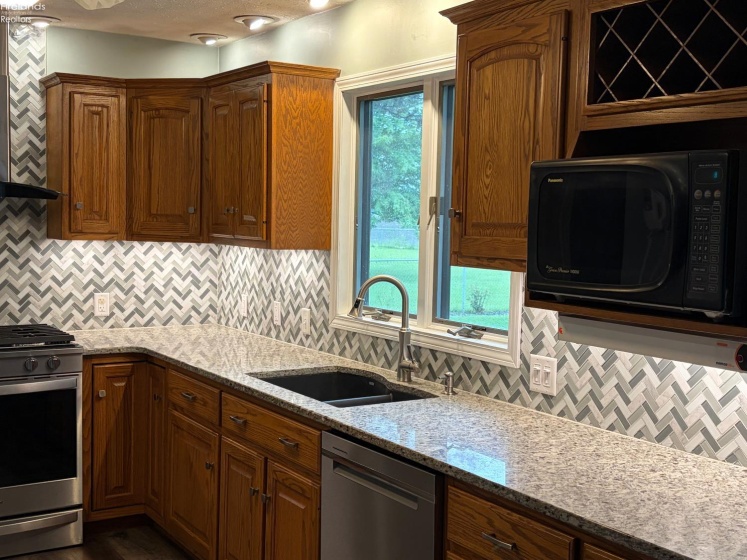 5508 McCartney Road, Sandusky, 44870, 3 Bedrooms Bedrooms, ,2 BathroomsBathrooms,Residential,For Sale,McCartney,20261941