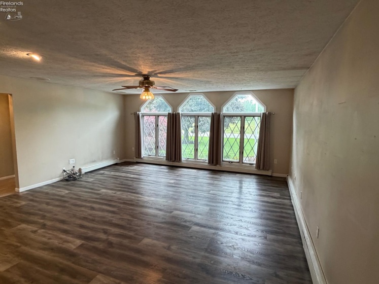 5508 McCartney Road, Sandusky, 44870, 3 Bedrooms Bedrooms, ,2 BathroomsBathrooms,Residential,For Sale,McCartney,20261941