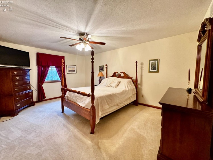 328 Windsor Court, Huron, 44870, 3 Bedrooms Bedrooms, ,3 BathroomsBathrooms,Residential,For Sale,Windsor,20261946