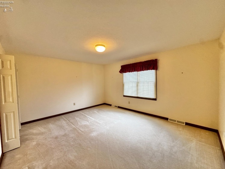 328 Windsor Court, Huron, 44870, 3 Bedrooms Bedrooms, ,3 BathroomsBathrooms,Residential,For Sale,Windsor,20261946