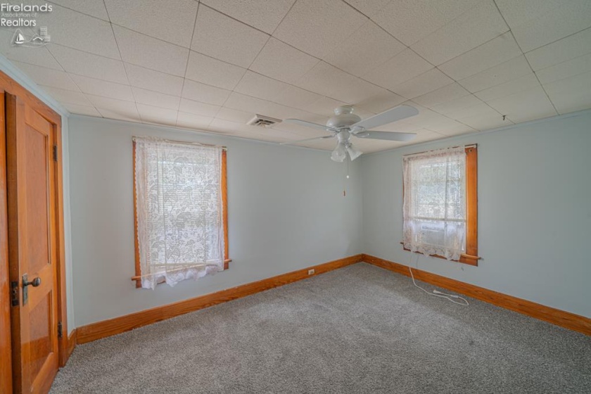 124 Walter Street, Bellevue, 44811, 4 Bedrooms Bedrooms, ,2 BathroomsBathrooms,Residential,For Sale,Walter,20261861