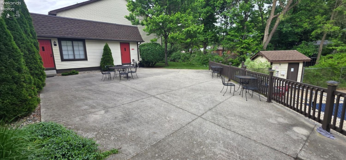 4515 Bancroft Street, Toledo, 43615, 2 Bedrooms Bedrooms, ,2 BathroomsBathrooms,Residential,For Sale,Bancroft,20261925