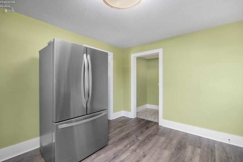 518 3rd Street, Port Clinton, 43452, 3 Bedrooms Bedrooms, ,1 BathroomBathrooms,Residential,For Sale,3rd,20261862