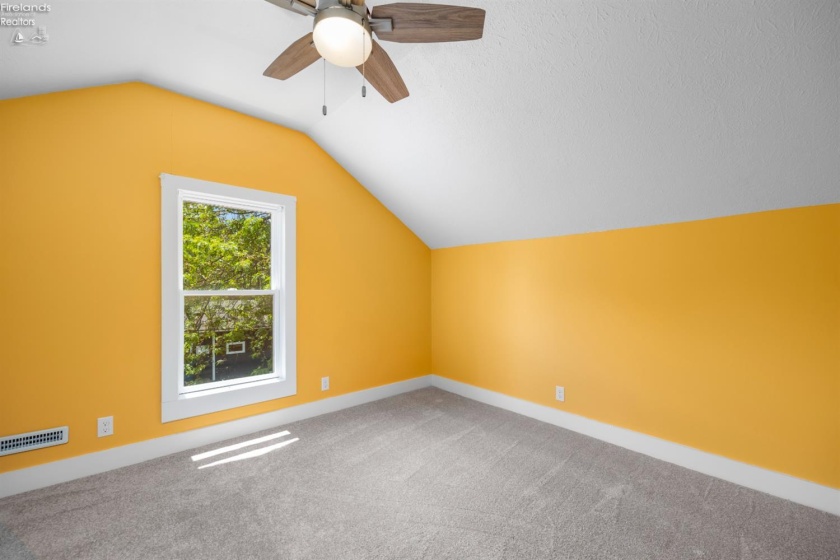 518 3rd Street, Port Clinton, 43452, 3 Bedrooms Bedrooms, ,1 BathroomBathrooms,Residential,For Sale,3rd,20261862