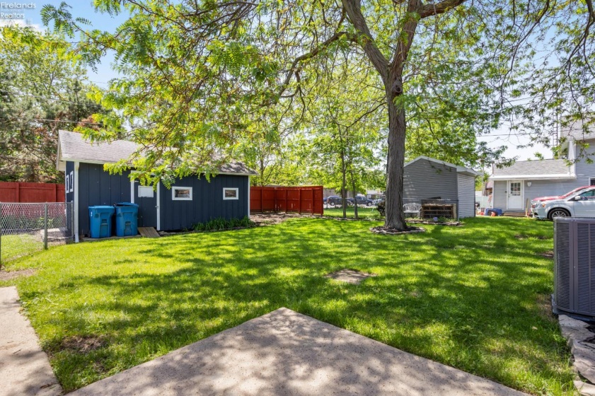 518 3rd Street, Port Clinton, 43452, 3 Bedrooms Bedrooms, ,1 BathroomBathrooms,Residential,For Sale,3rd,20261862