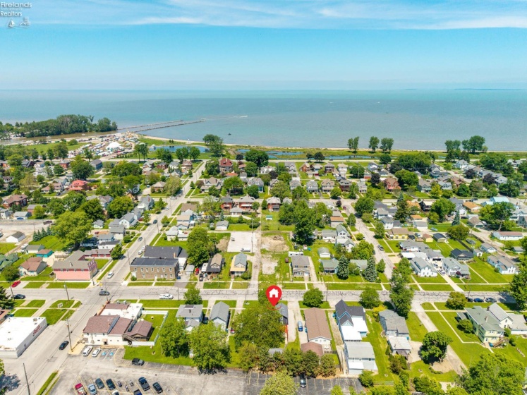 518 3rd Street, Port Clinton, 43452, 3 Bedrooms Bedrooms, ,1 BathroomBathrooms,Residential,For Sale,3rd,20261862