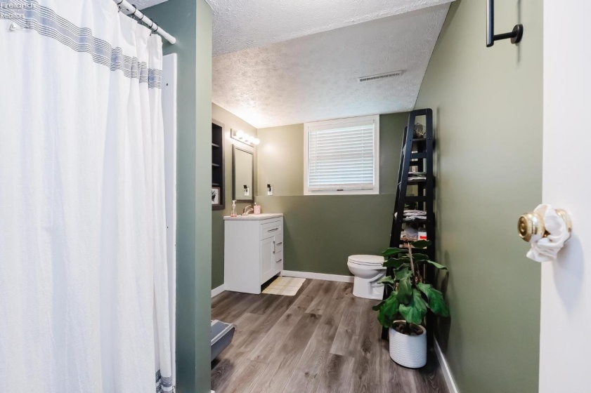 825 Seminary, Norwalk, 44857, 4 Bedrooms Bedrooms, ,3 BathroomsBathrooms,Residential,For Sale,Seminary,20261727