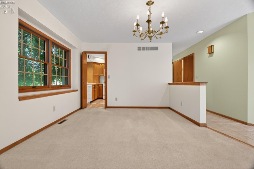 1057 Mifflin Avenue, Ashland, 44805, 3 Bedrooms Bedrooms, ,3 BathroomsBathrooms,Residential,For Sale,Mifflin,20261967
