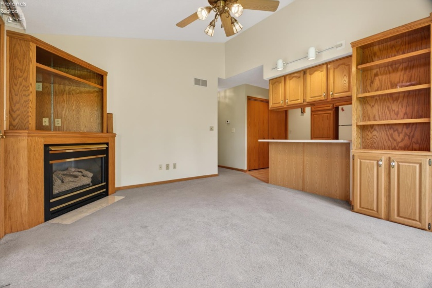 1057 Mifflin Avenue, Ashland, 44805, 3 Bedrooms Bedrooms, ,3 BathroomsBathrooms,Residential,For Sale,Mifflin,20261967