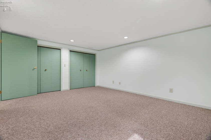 1057 Mifflin Avenue, Ashland, 44805, 3 Bedrooms Bedrooms, ,3 BathroomsBathrooms,Residential,For Sale,Mifflin,20261967