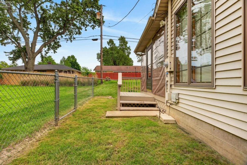 1057 Mifflin Avenue, Ashland, 44805, 3 Bedrooms Bedrooms, ,3 BathroomsBathrooms,Residential,For Sale,Mifflin,20261967