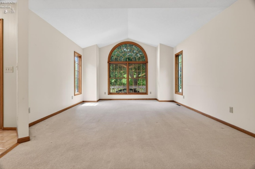 1057 Mifflin Avenue, Ashland, 44805, 3 Bedrooms Bedrooms, ,3 BathroomsBathrooms,Residential,For Sale,Mifflin,20261967
