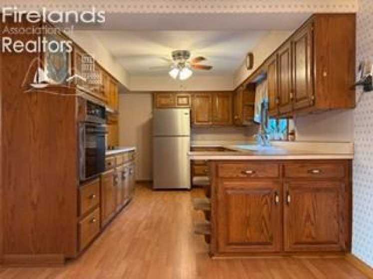 34 Lindsay Avenue, Tiffin, 44883, 3 Bedrooms Bedrooms, ,2 BathroomsBathrooms,Residential,For Sale,Lindsay Avenue,20261214