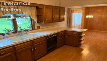 34 Lindsay Avenue, Tiffin, 44883, 3 Bedrooms Bedrooms, ,2 BathroomsBathrooms,Residential,For Sale,Lindsay Avenue,20261214