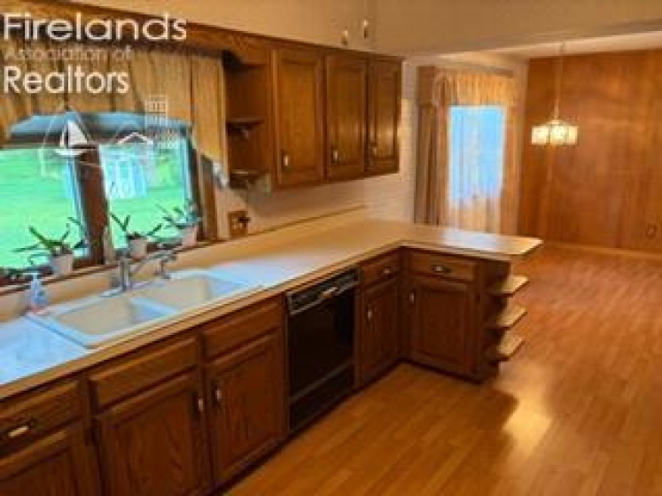 34 Lindsay Avenue, Tiffin, 44883, 3 Bedrooms Bedrooms, ,2 BathroomsBathrooms,Residential,For Sale,Lindsay Avenue,20261214