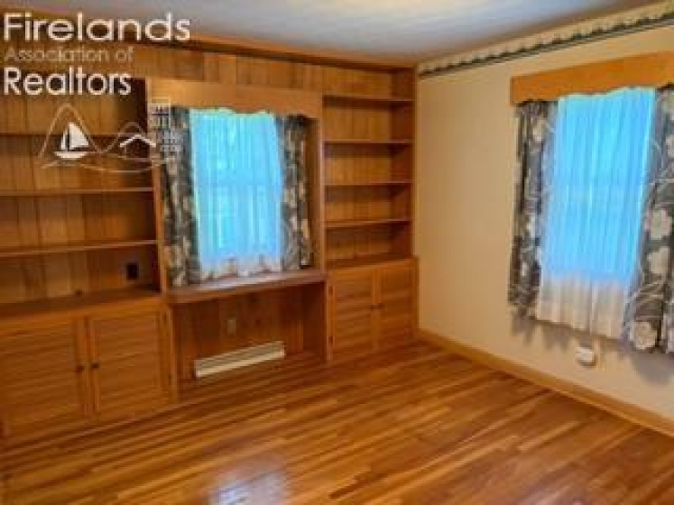 34 Lindsay Avenue, Tiffin, 44883, 3 Bedrooms Bedrooms, ,2 BathroomsBathrooms,Residential,For Sale,Lindsay Avenue,20261214