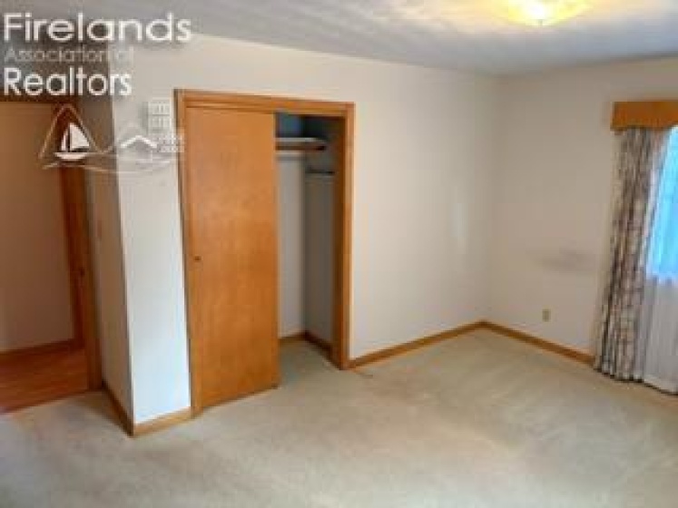 34 Lindsay Avenue, Tiffin, 44883, 3 Bedrooms Bedrooms, ,2 BathroomsBathrooms,Residential,For Sale,Lindsay Avenue,20261214