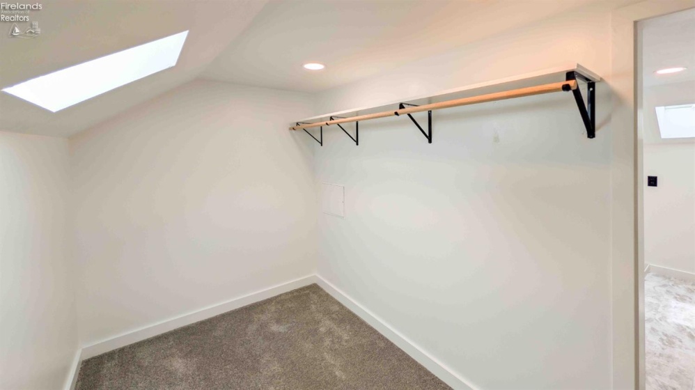 27 Oakwood Avenue, Huron, 44839, 3 Bedrooms Bedrooms, ,3 BathroomsBathrooms,Residential,For Sale,Oakwood,20261974