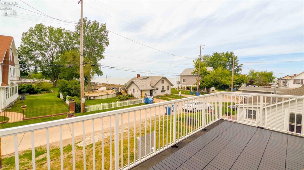 27 Oakwood Avenue, Huron, 44839, 3 Bedrooms Bedrooms, ,3 BathroomsBathrooms,Residential,For Sale,Oakwood,20261974