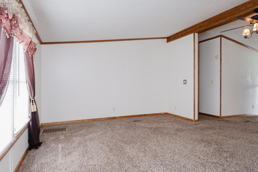 740 CR 212, Fremont, 43420, 3 Bedrooms Bedrooms, ,2 BathroomsBathrooms,Residential,For Sale,CR 212,20261980