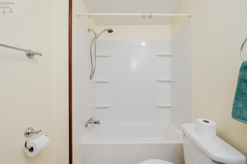 740 CR 212, Fremont, 43420, 3 Bedrooms Bedrooms, ,2 BathroomsBathrooms,Residential,For Sale,CR 212,20261980