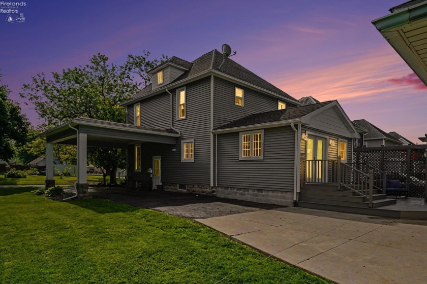 208 Kinney, Bellevue, 44811, 4 Bedrooms Bedrooms, ,2 BathroomsBathrooms,Residential,For Sale,Kinney,20261957