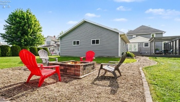 208 Kinney, Bellevue, 44811, 4 Bedrooms Bedrooms, ,2 BathroomsBathrooms,Residential,For Sale,Kinney,20261957