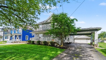 208 Kinney, Bellevue, 44811, 4 Bedrooms Bedrooms, ,2 BathroomsBathrooms,Residential,For Sale,Kinney,20261957