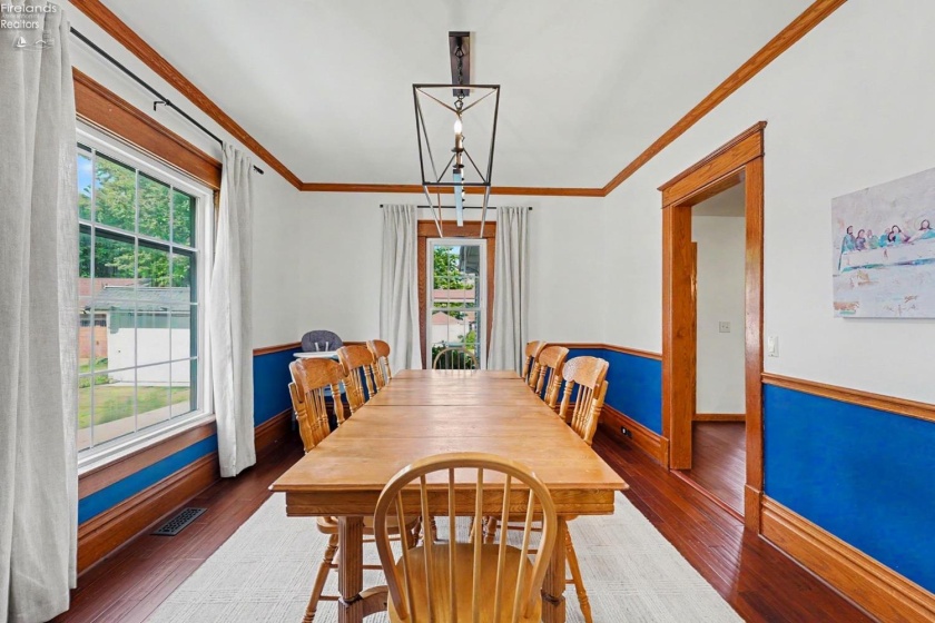 208 Kinney, Bellevue, 44811, 4 Bedrooms Bedrooms, ,2 BathroomsBathrooms,Residential,For Sale,Kinney,20261957