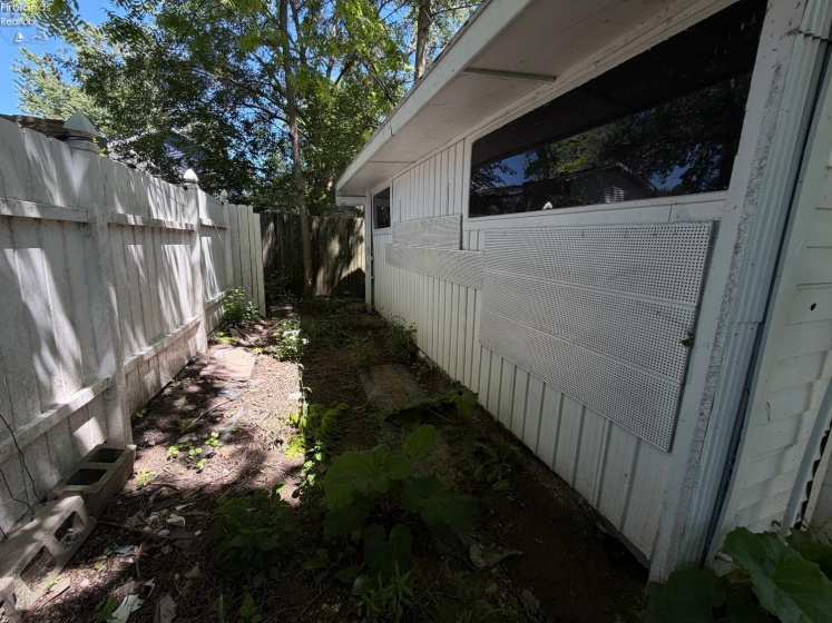 808 Bataan Lane, Port Clinton, 43452, ,Multiple Units,For Sale,Bataan,20261799