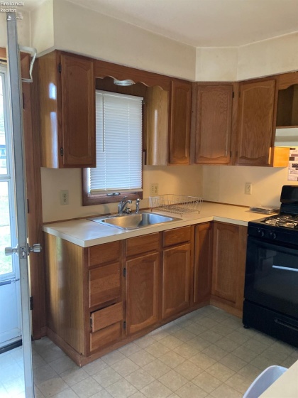 808 Bataan Lane, Port Clinton, 43452, ,Multiple Units,For Sale,Bataan,20261799