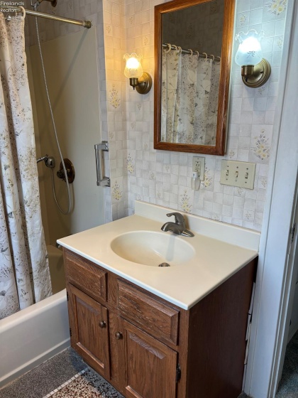 75 Gross, Tiffin, 44883, 3 Bedrooms Bedrooms, ,1 BathroomBathrooms,Residential,For Sale,Gross,20261969