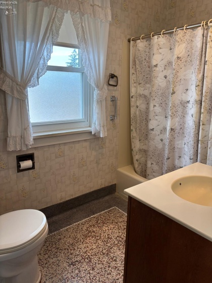 75 Gross, Tiffin, 44883, 3 Bedrooms Bedrooms, ,1 BathroomBathrooms,Residential,For Sale,Gross,20261969