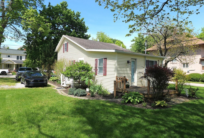 62 Huron Street, Milan, 44846, 2 Bedrooms Bedrooms, ,1 BathroomBathrooms,Residential,For Sale,Huron,20261809