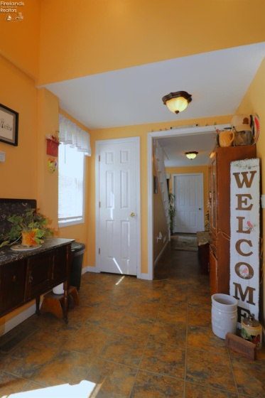 62 Huron Street, Milan, 44846, 2 Bedrooms Bedrooms, ,1 BathroomBathrooms,Residential,For Sale,Huron,20261809