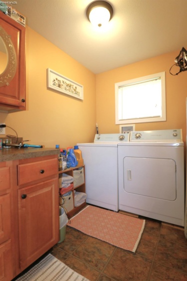 62 Huron Street, Milan, 44846, 2 Bedrooms Bedrooms, ,1 BathroomBathrooms,Residential,For Sale,Huron,20261809