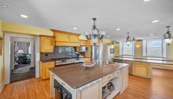 133 Clemons Street, Marblehead, 43440, ,13 BathroomsBathrooms,Residential,For Sale,Clemons,20261972