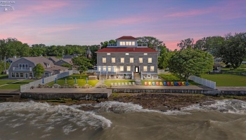 133 Clemons Street, Marblehead, 43440, ,13 BathroomsBathrooms,Residential,For Sale,Clemons,20261972
