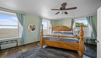 133 Clemons Street, Marblehead, 43440, ,13 BathroomsBathrooms,Residential,For Sale,Clemons,20261972