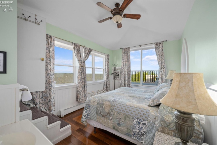 133 Clemons Street, Marblehead, 43440, ,13 BathroomsBathrooms,Residential,For Sale,Clemons,20261972