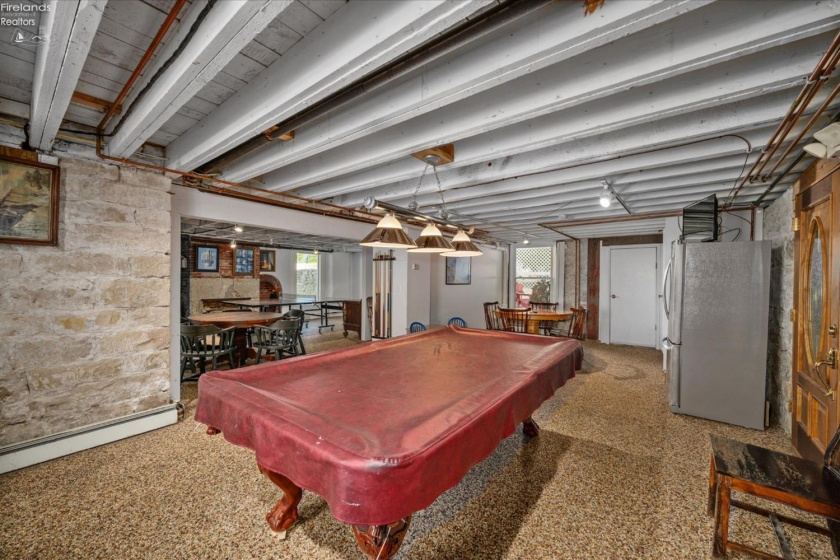 133 Clemons Street, Marblehead, 43440, ,13 BathroomsBathrooms,Residential,For Sale,Clemons,20261972