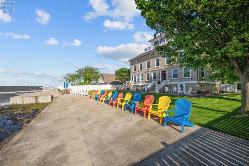 133 Clemons Street, Marblehead, 43440, ,13 BathroomsBathrooms,Residential,For Sale,Clemons,20261972
