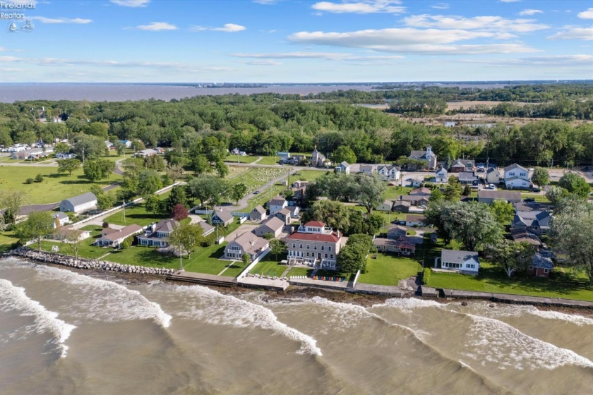 133 Clemons Street, Marblehead, 43440, ,13 BathroomsBathrooms,Residential,For Sale,Clemons,20261972